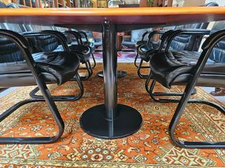 Excelente mesa de reunião - óptimo estado geral -