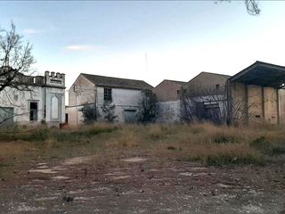 Edificio en venta en Ontinyent