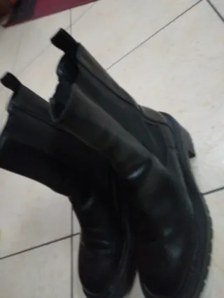 Stivaletti Zara N.39