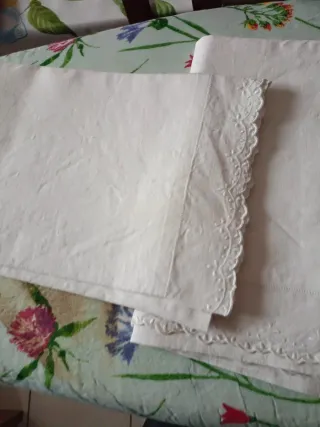 Federe - ricamate a mano