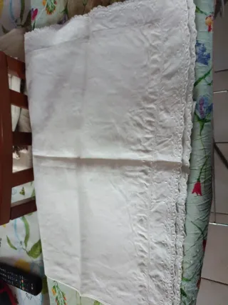 Federe - ricamate a mano