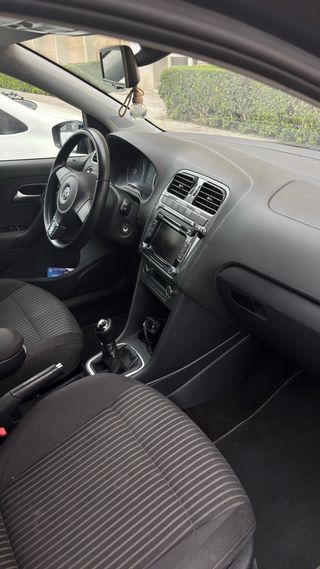 Volkswagen Polo 2014 R-Line