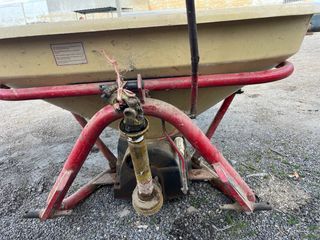 Abonadora SANZ y otra vicon de pendulo