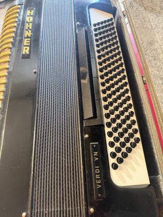 Acordeón Hohner Verdi VN