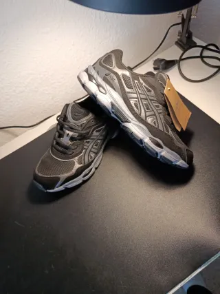 Zapatillas Asics Hombre Negro Gris