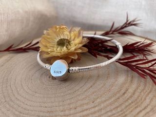 Pulsera Círculo Luna y Estrellas Plata