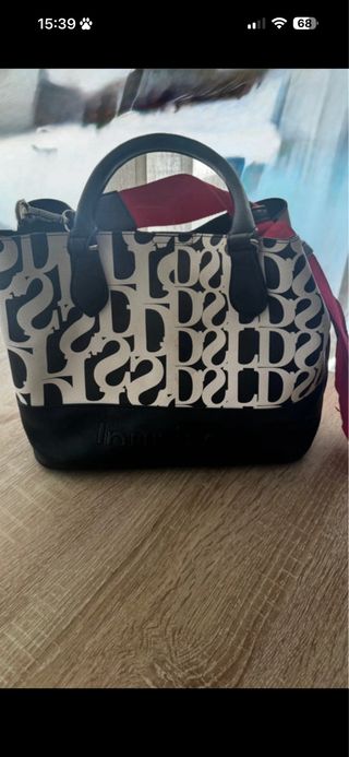 Bolso bandolera Desigual blanco y negro