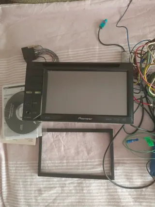 Radio Coche Pioneer AVH-2300DVD