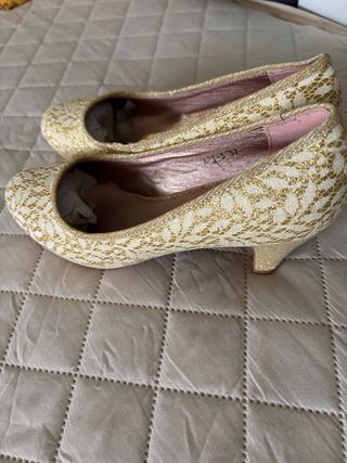 Zapatos elegantes talla 37