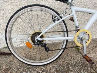 Bicicleta B'Twin Poply 300 Blanca