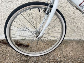 Bicicleta B'Twin Poply 300 Blanca