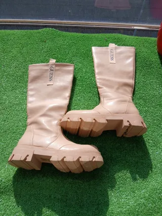 Botas Guess Beige Cuero Mujer Super calentitas