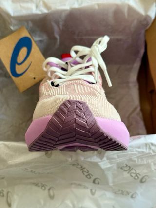 Zapatillas ASICS Novablast 5 Rosa/Blanco