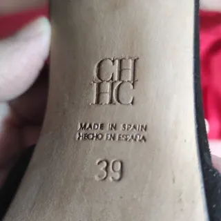 Zapatos Carolina Herrera Negros con Pedrería