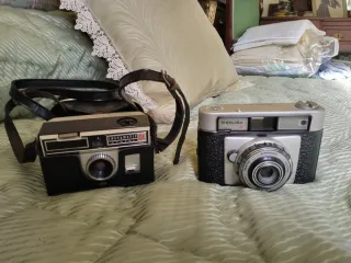 Lote 2 Fotocamere Vintage Kodak e Werlisa