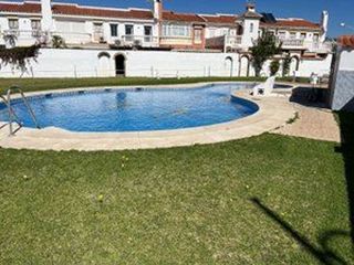 Casa pareada en venta en Churriana en Málaga