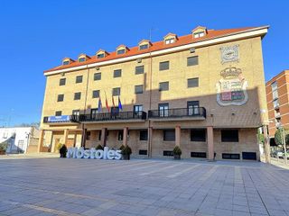Oficina en alquiler en Zona Norte - Universidad en Móstoles en Móstoles