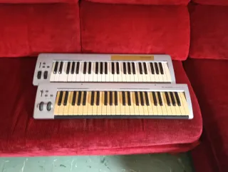 Controller MIDI M-Audio con tastiera