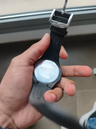 Reloj TIME FORCE Negro y Plateado