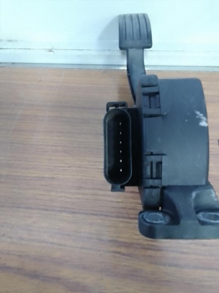 Pedal acelerador Ford Focus II Hatchback (