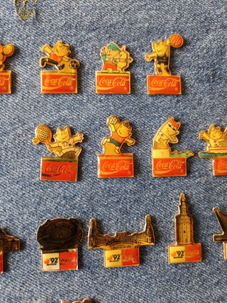 Colección insignias Coca-Cola 92 Cobi