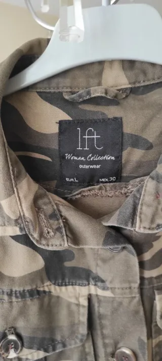 Chaqueta camuflaje verde militar