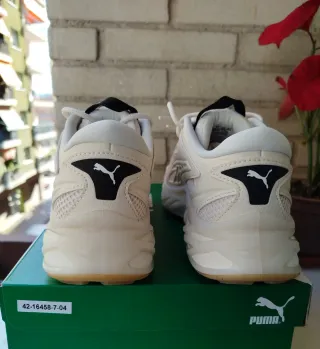 Zapatillas Puma Exotek Nitro Base crema