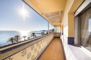 Piso en venta en Velilla-Taramay en Almuñécar