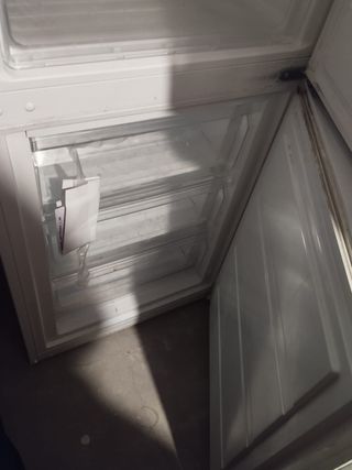 Frigorífico alto Corberó 190 añto congelador