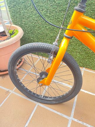 Bicicleta BMX Megamo Naranja