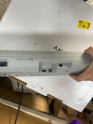 Barra de Sonido Samsung HW-S41T Beige SIN PROBAR