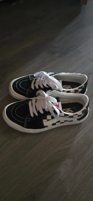 Zapatillas Vans Blancas y negras