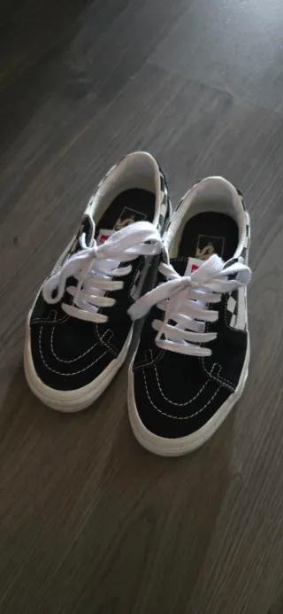 Zapatillas Vans Blancas y negras