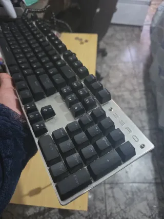 Teclado Mecánico ZEROO Red Switch