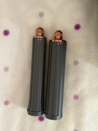 Dyson Airwrap azul y dorado