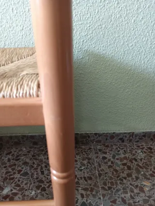 Juego de 2 sillas de madera con asiento de tela