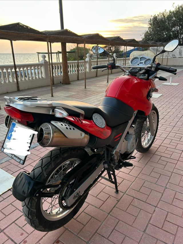 BMW F650GS Roja 2006