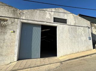 Nave industrial en venta en Osuna