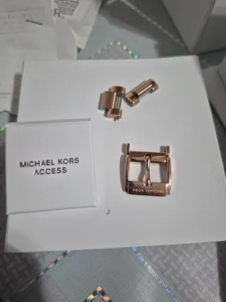 Reloj Michael Kors Smartwatch Dorado