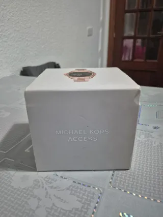 Reloj Michael Kors Smartwatch Dorado