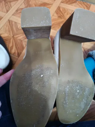 Botines estilo moderno blancos xti talla 40