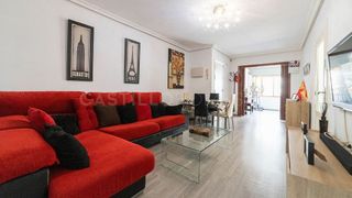 Piso en venta en  El Acequión - Los Naúfragos en Torrevieja