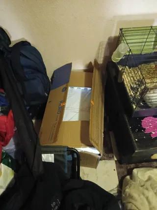 Calentador de gas blanco