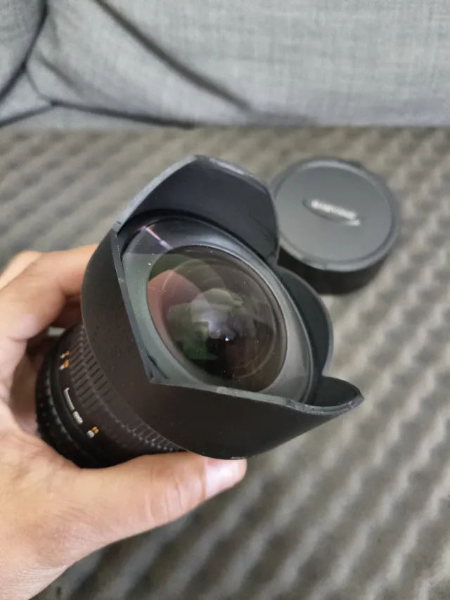 Samyang 14mm f/2.8 ED AS IF UMC Objetivo