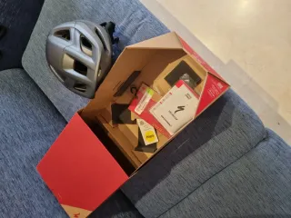 Casco Specialized Camber MBT como nuevo, 1 puesta