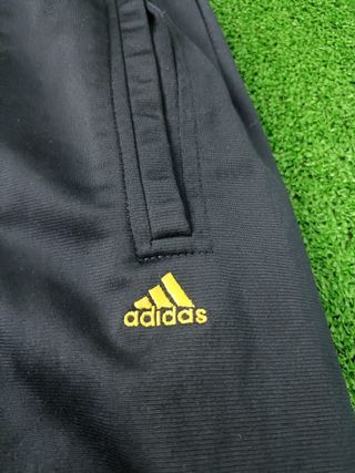 Pantalon Adidas Color Azul y Amarillo Talla S.