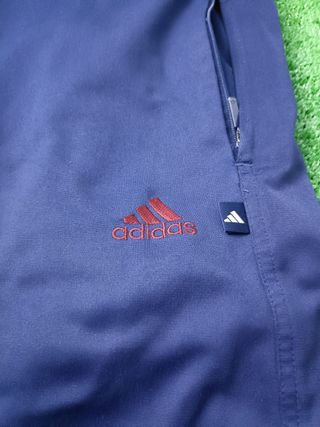 Pantalon Adidas Color Azul y Rojo Talla XL.