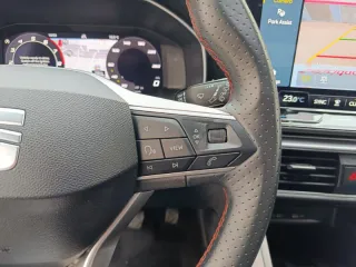 SEAT Leon 2025 DESDE 380€ AL MES ¡SIN ENTRADA!