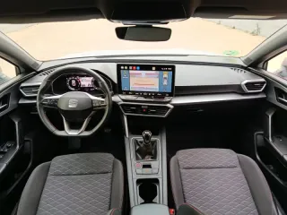 SEAT Leon 2025 DESDE 380€ AL MES ¡SIN ENTRADA!