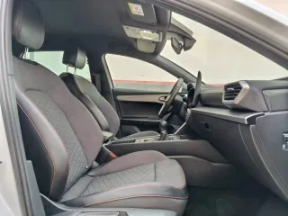 SEAT Leon 2025 DESDE 380€ AL MES ¡SIN ENTRADA!
